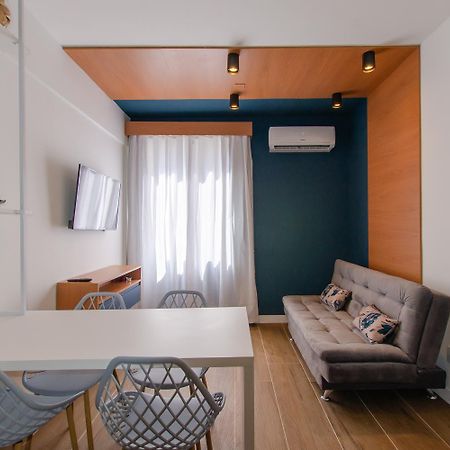 Apto Design Moderno No Centro ฟลอเรียนอโปลิส ภายนอก รูปภาพ