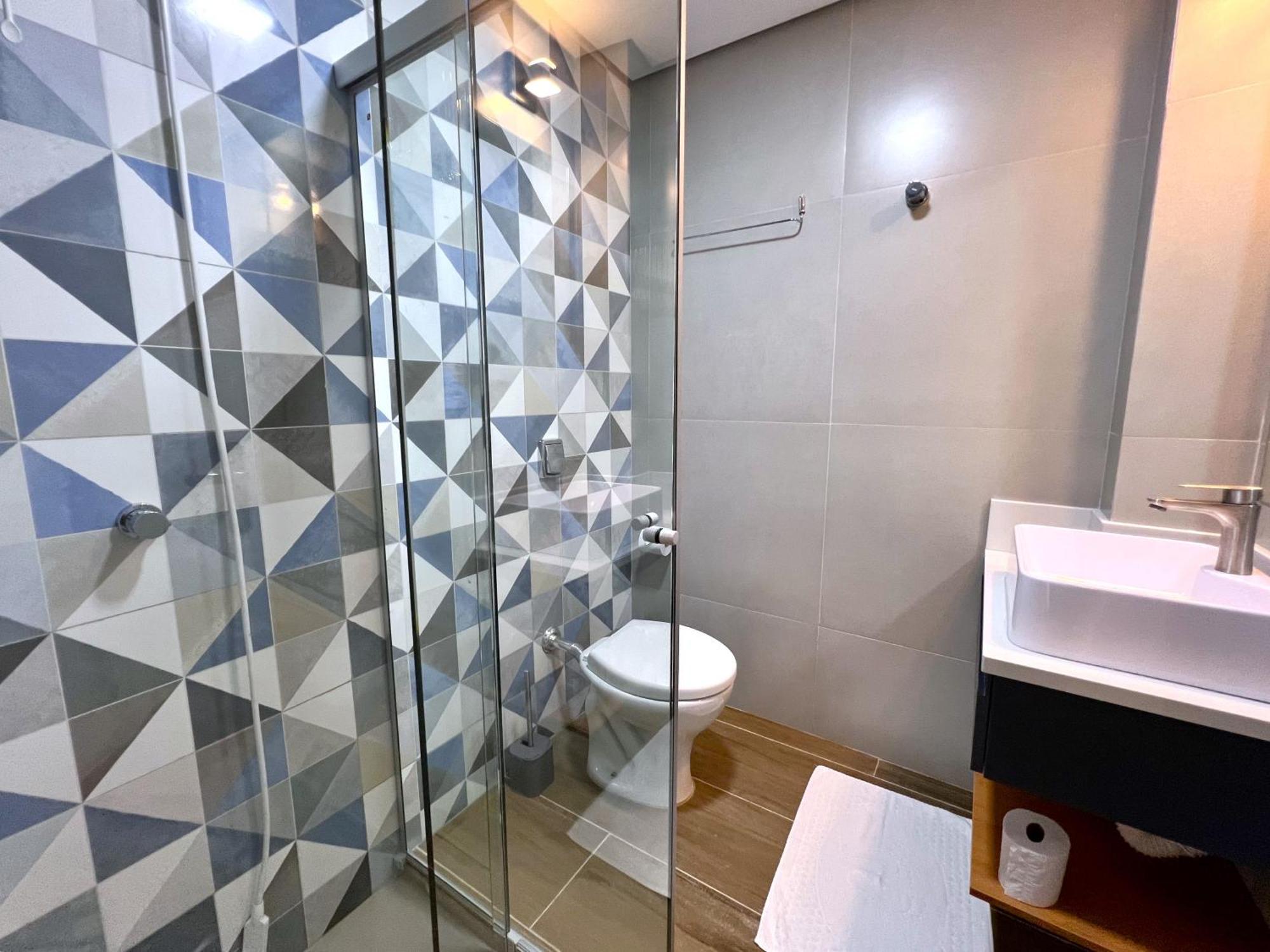 Apto Design Moderno No Centro ฟลอเรียนอโปลิส ภายนอก รูปภาพ