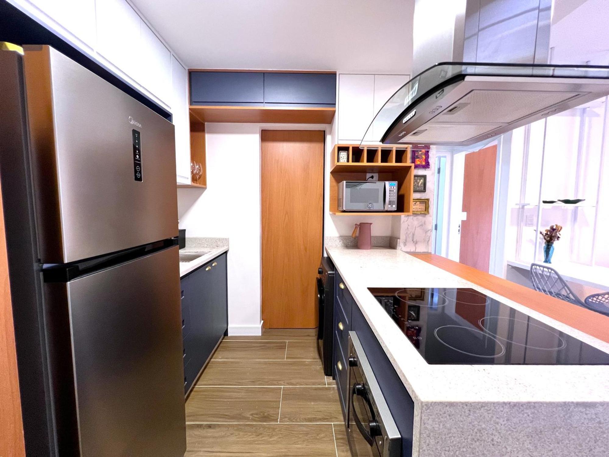 Apto Design Moderno No Centro ฟลอเรียนอโปลิส ภายนอก รูปภาพ